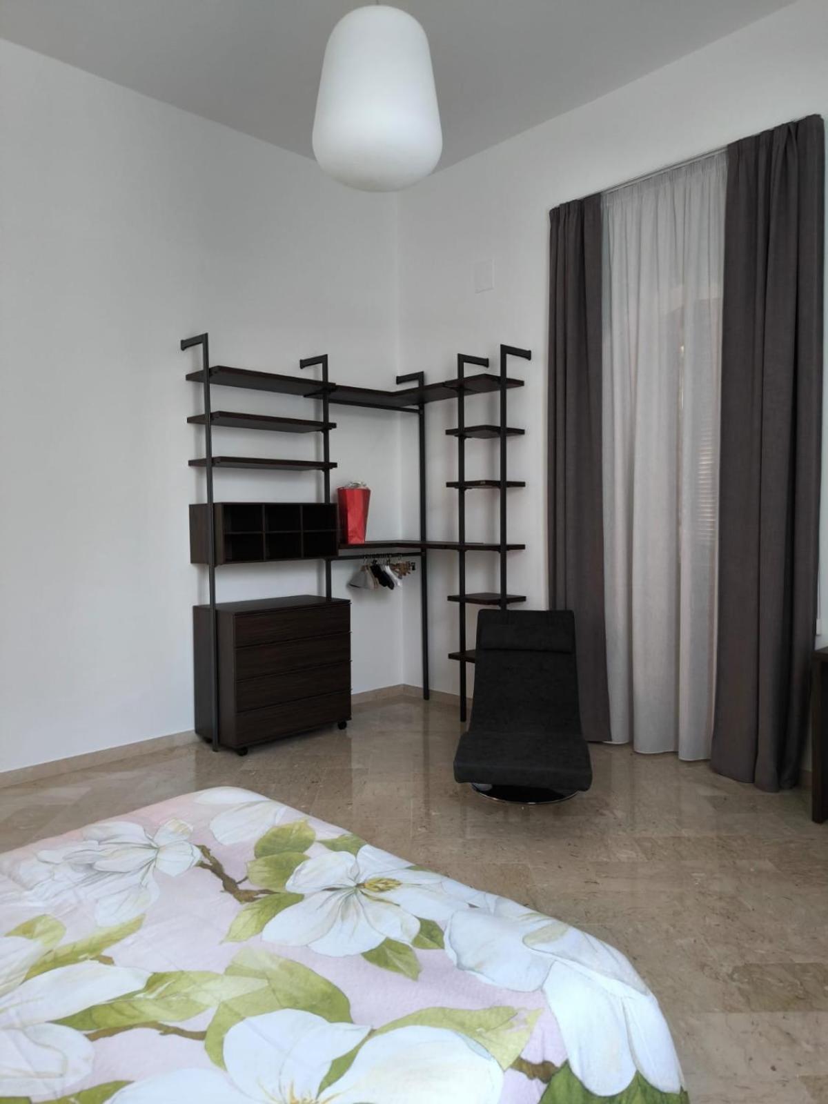 Apartamento La Casa Rossa Bríndisi Exterior foto